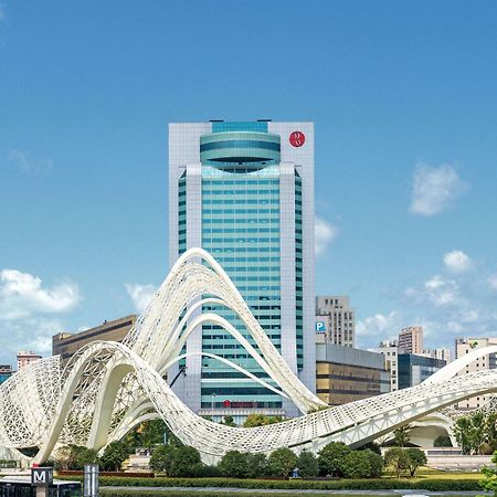 Ramada Plaza Optics Valley Hotel Wuhan  Bagian luar foto