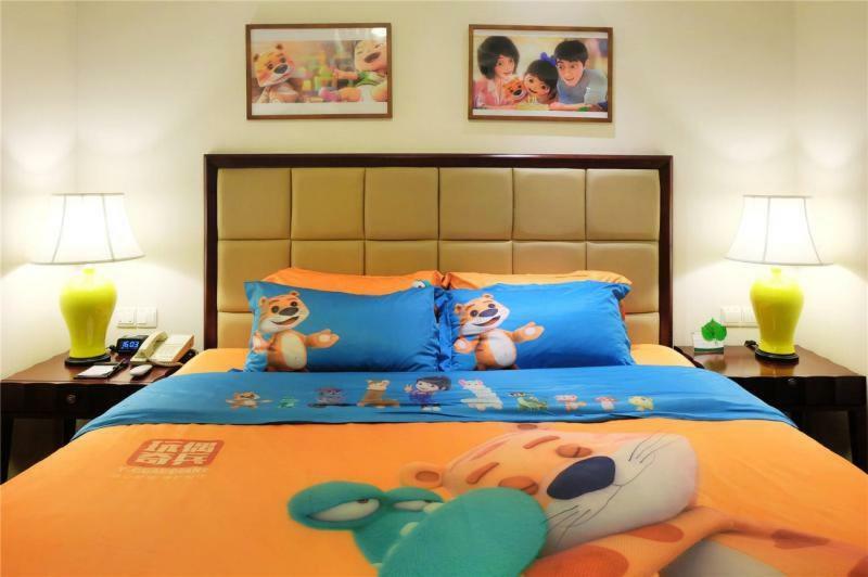 Ramada Plaza Optics Valley Hotel Wuhan  Bagian luar foto