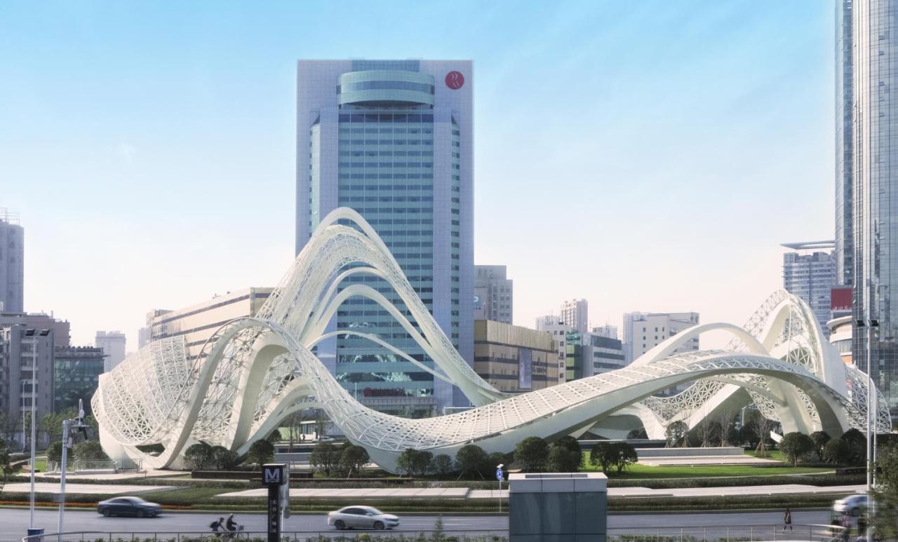 Ramada Plaza Optics Valley Hotel Wuhan  Bagian luar foto