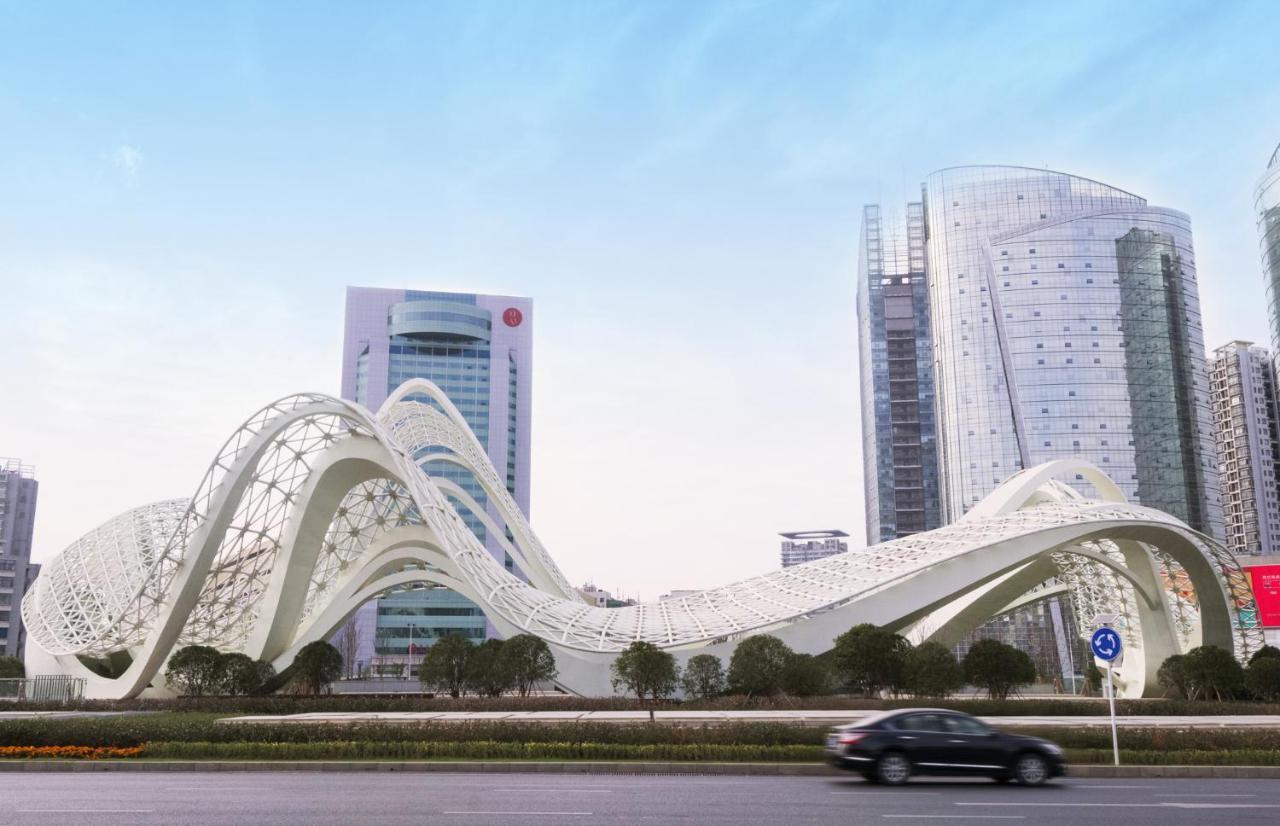 Ramada Plaza Optics Valley Hotel Wuhan  Bagian luar foto